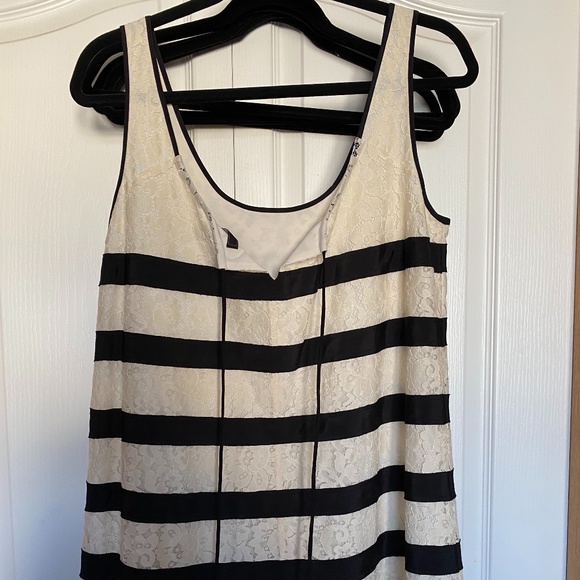 BCBG Lace dress - Picture 2 of 3